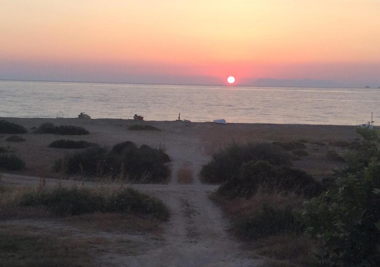 Ikidiki Beach Villa Jeriszósz Kültér fotó